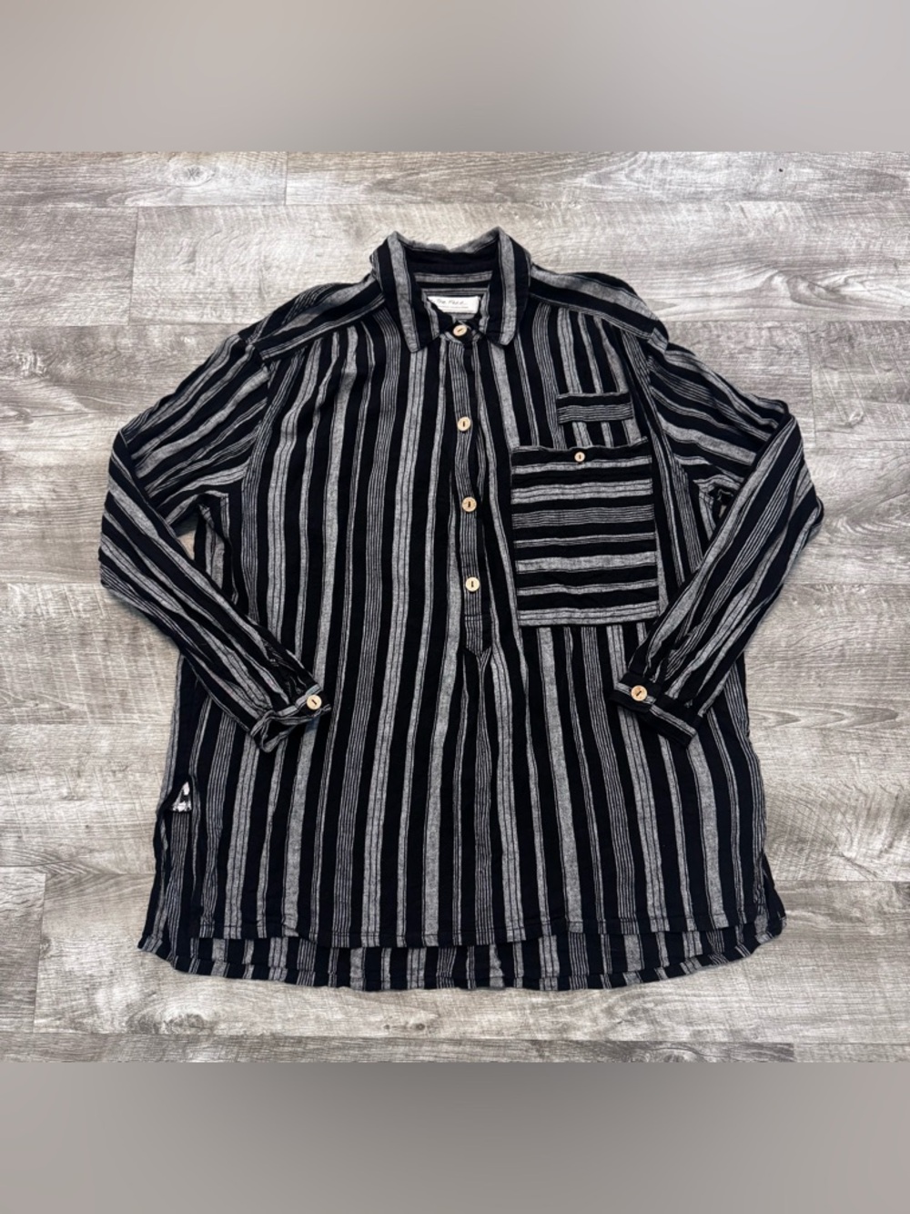 We the Free Summer Breeze Black White Stripe Linen Tunic Blouse Womens Sz. M